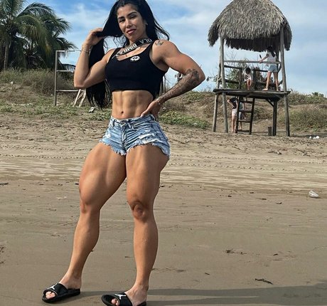 Evelyn Salomon top star galleries