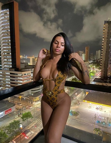 emilysales19 pornstar pretty photo