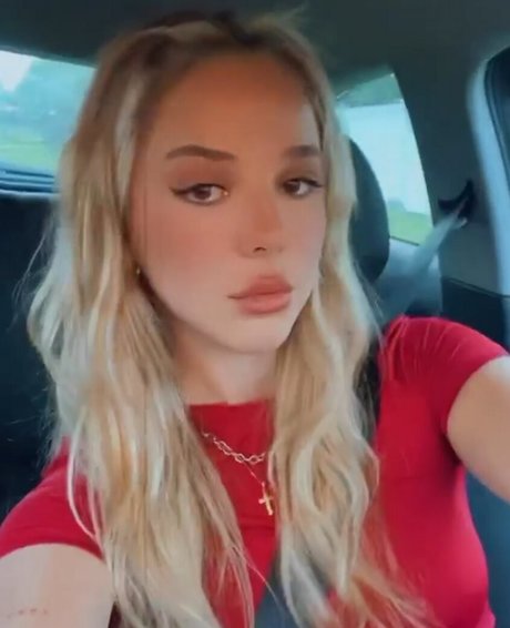 mia phillipson beautiful model galleries