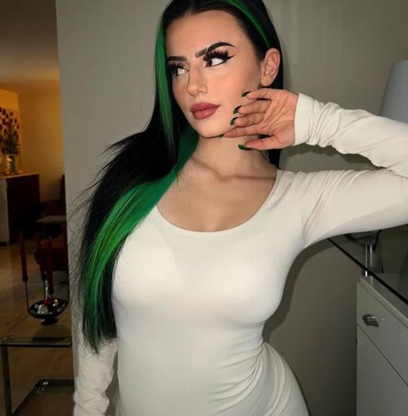 Dilaraa star naked archive