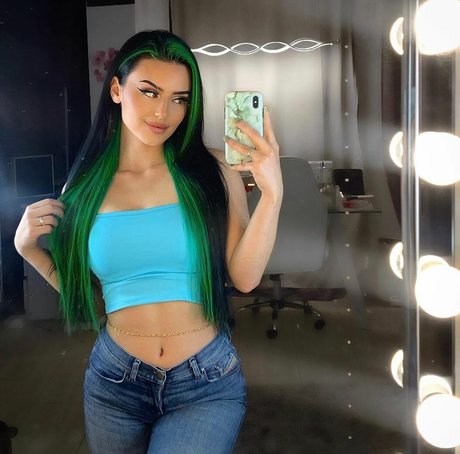 Dilaraa sex model galleries