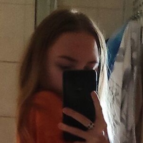 busty brunette onlyfans pretty picture