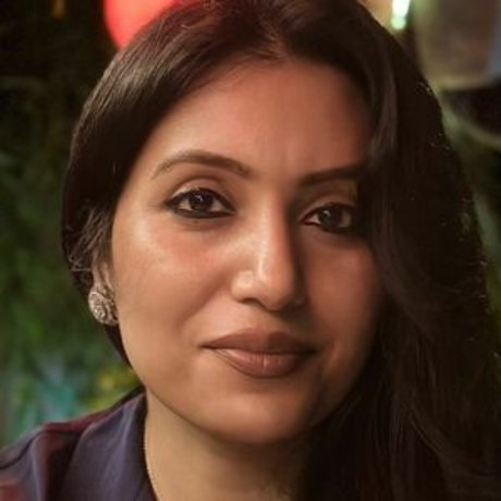 The doe eyed gurl model nice pictures