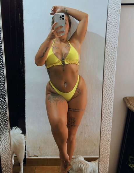 Adrii Rosado pornstar hd images