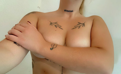 Adrii Rosado best model gallery