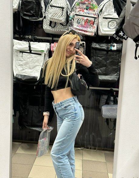 lesbian massage onlyfans nice photos