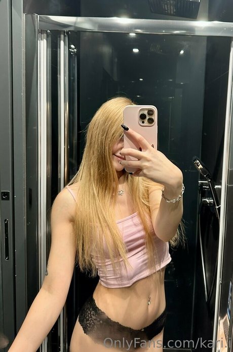 horny girls onlyfans art porn galleries