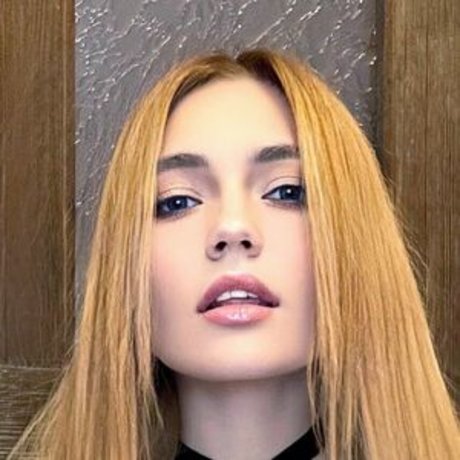 squirt teen onlyfans beautiful xxx picture