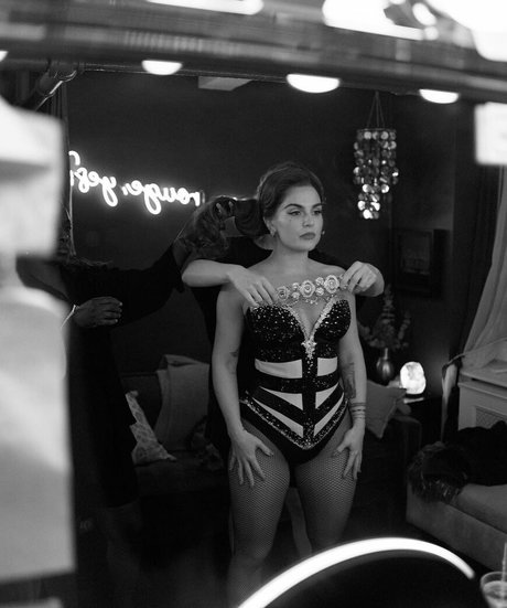 Jojo Levesque exclusive star image