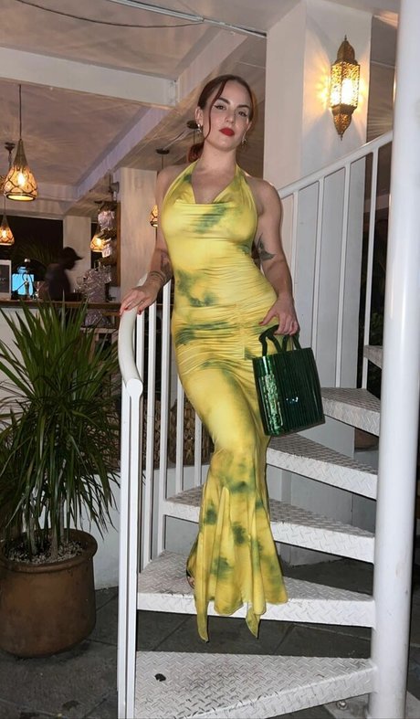 Jojo Levesque Photo Gallery