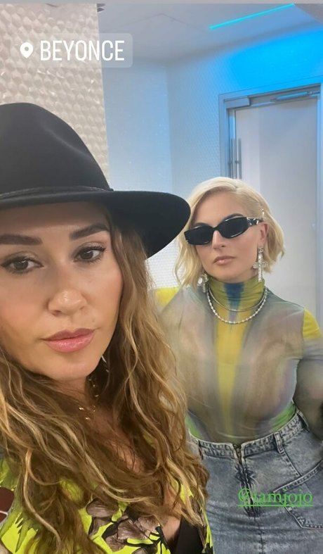 brazilian mature onlyfans top images