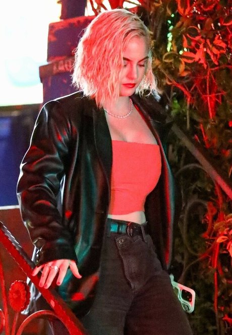 grandma onlyfans free nude photo