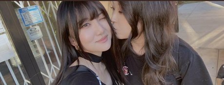 AriaSaki erotic pornstar picture