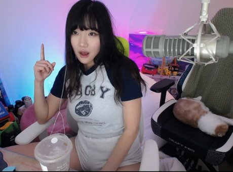 big booty black girls onlyfans erotic image