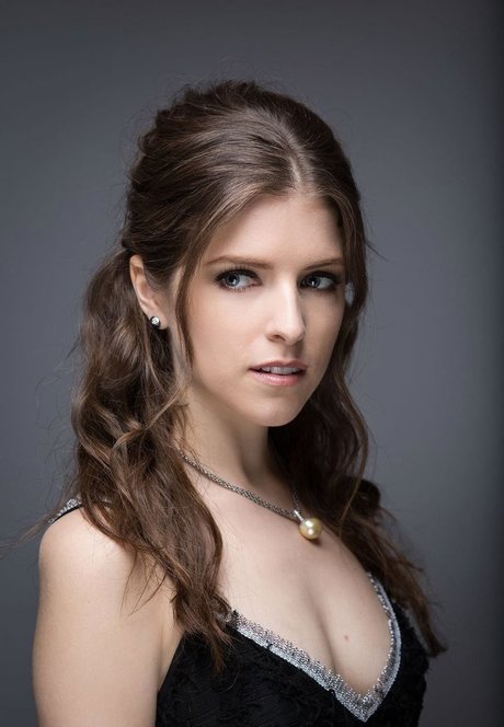Anna Kendrick star nudes photo