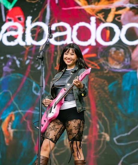 mirror selfie onlyfans top images