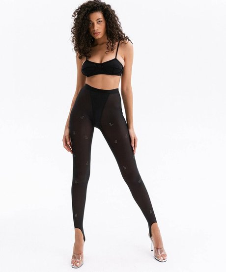 blonde babe onlyfans exclusive pics