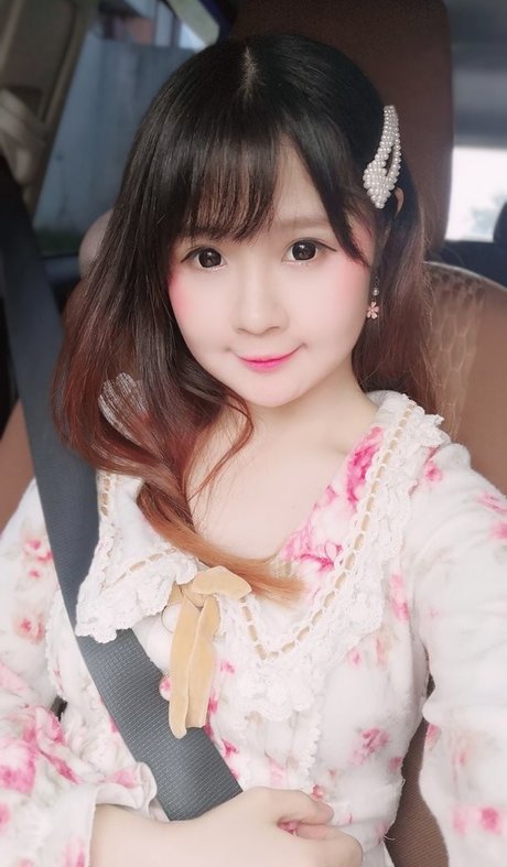 Clarissa Punipun high quality model img