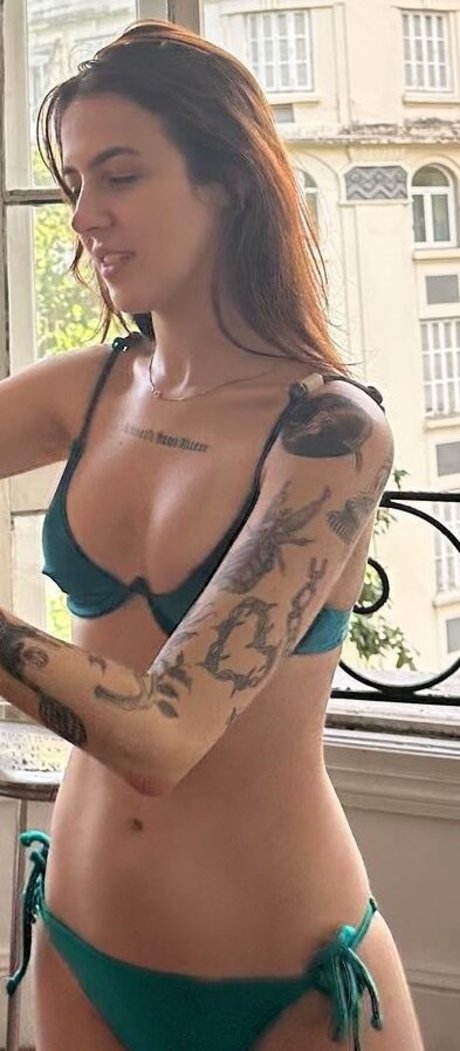 Doarda model hot img