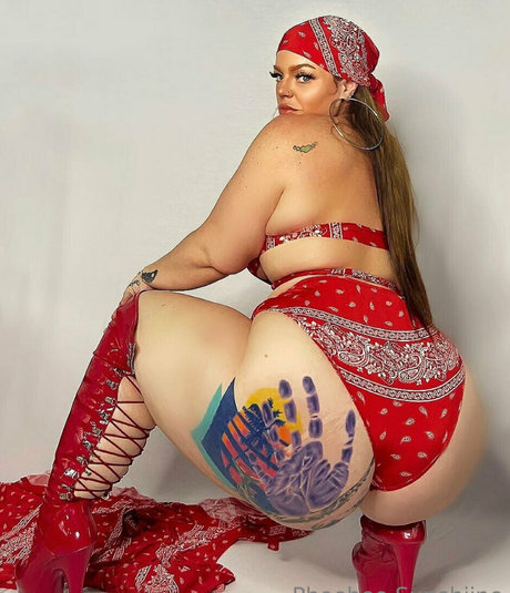 p sunshiine naked model photos