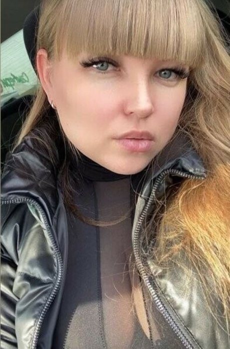 rude in life nude model pics