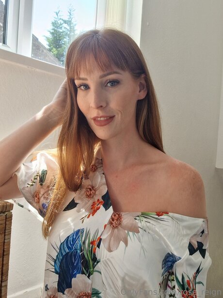 Rose Reign star image