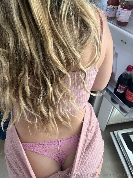 milf blowjob onlyfans sexy nude images