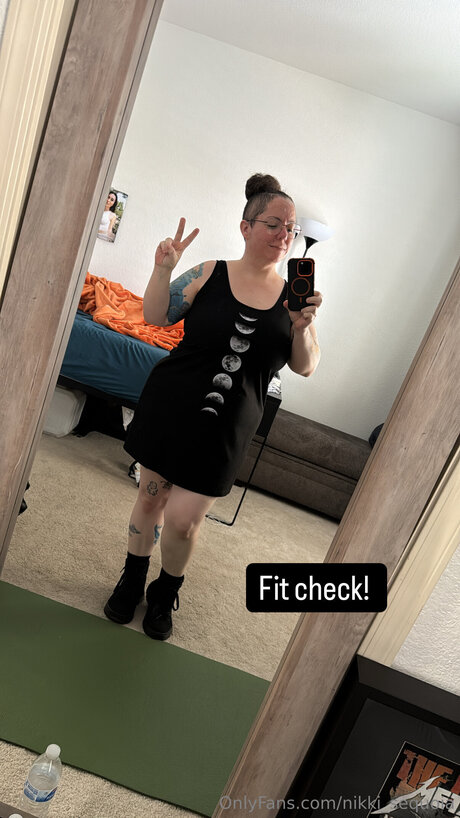 Nikki Sequoia star xxx images