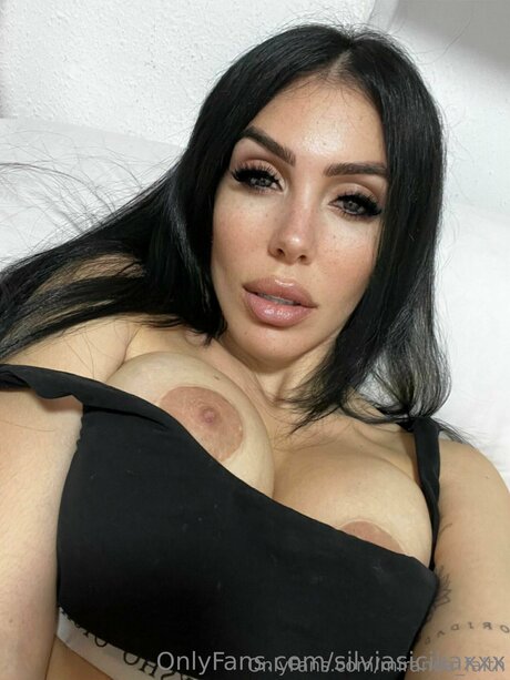 Miranda Faith hot actress pics