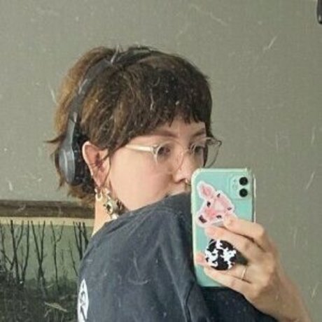 Pleasequietdown free actress image