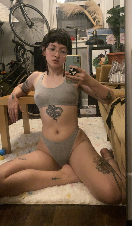 Pleasequietdown nudes pornstar pictures