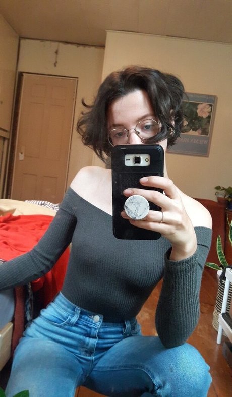 latex onlyfans hot nude pic