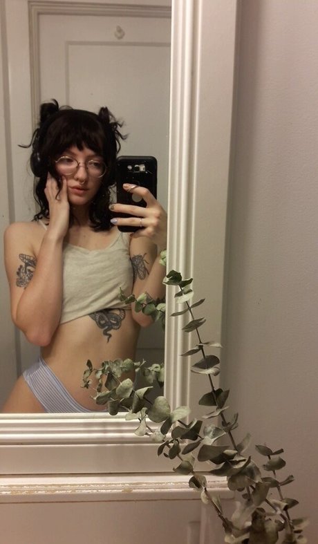 Pleasequietdown perfect actress photo