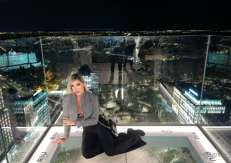 jhennagreey_ pornstar top photos