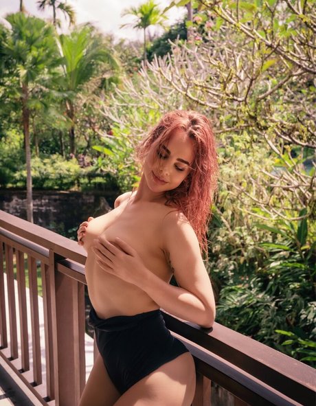 Misscoookiez pornstar hd photos