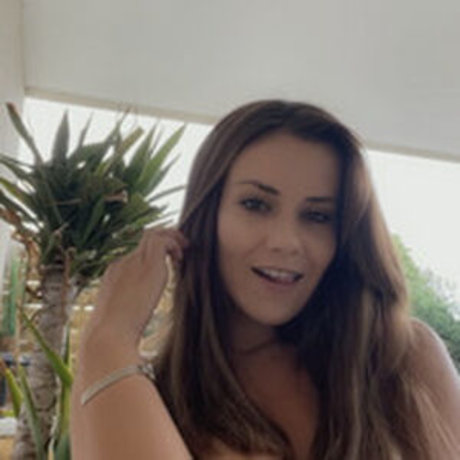 Mina Sauvage model porn archive