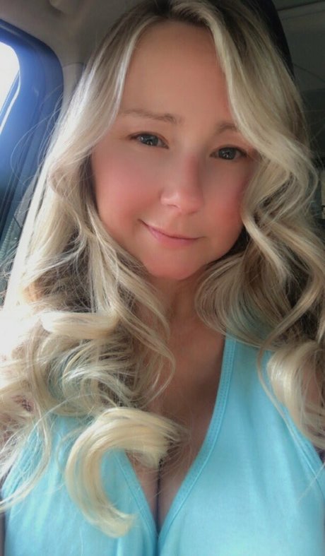 Sexypattycake high quality pornstar pic