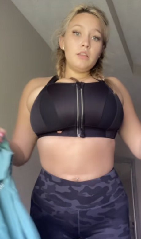 ohhhayitstay nudes actress archive