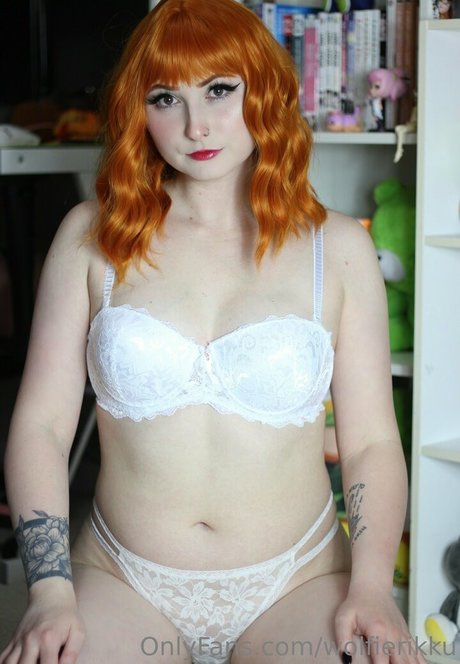 wolfierikku star hot pic