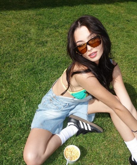 Mishka Chantal Silva model pic