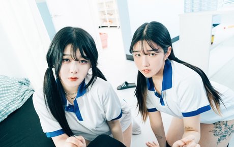 asian cheerleader onlyfans beautiful xxx picture