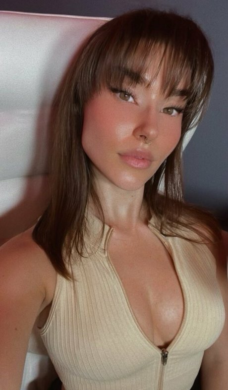 CallHerMara porn model image