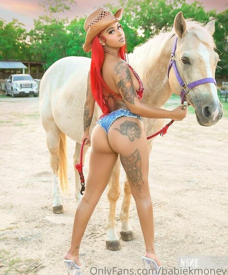 babiekmoney star free pics