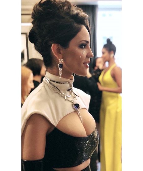 asian cheerleader onlyfans hot sexy photos