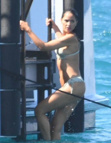 Eiza Gonzalez nude star pic