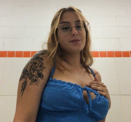 Lary Nascimento nude actress gallery