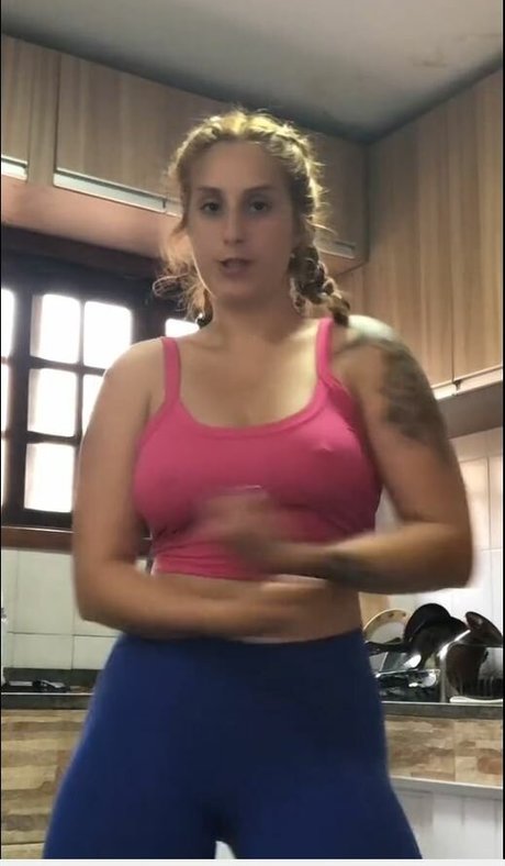 Lary Nascimento porn model pics