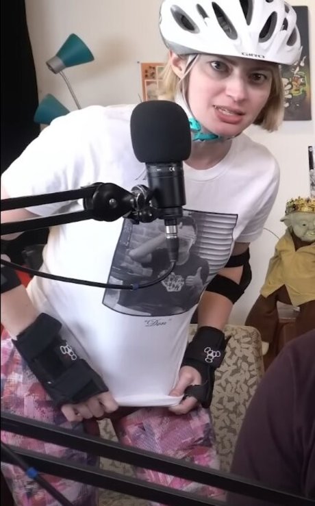 Elyse Willems nice star gallery