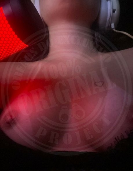 Larissinharp model hd pics