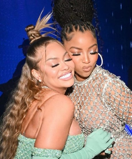 Chloe Bailey nudes model picture